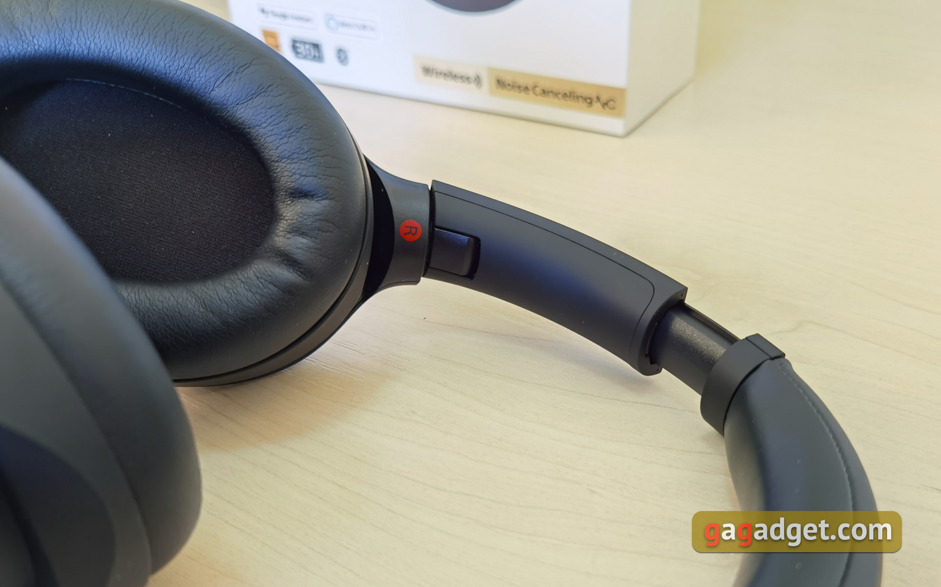 Обзор Sony WH-1000XM4: всё ещё лучшие полноразмерные наушники с шумоподавлением-16 Обзор Sony WH-1000XM4: всё ещё лучшие полноразмерные наушники с шумоподавлением-16
